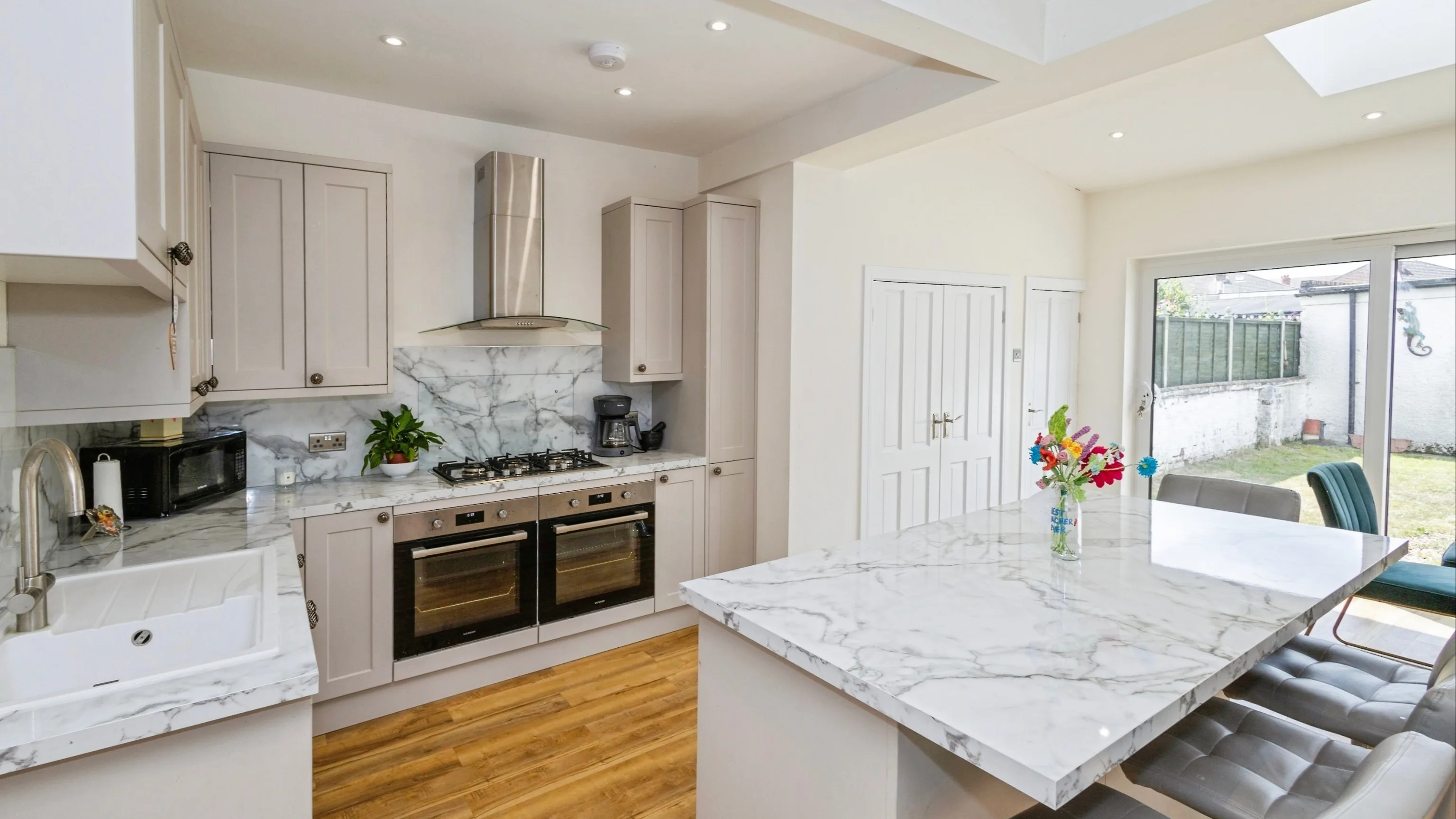 A spacious townhouse with parking
