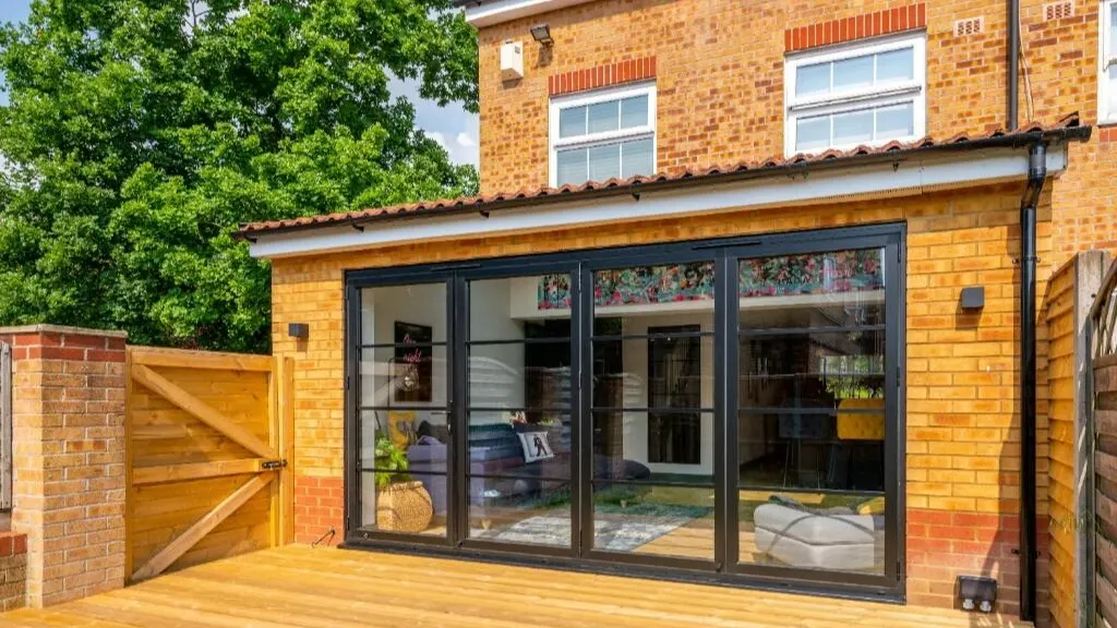 A charming end of terrace in Horley