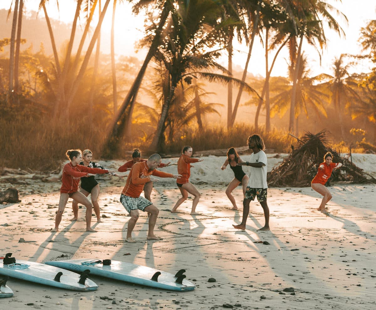 surf-lesson-costa-rica-lapoint