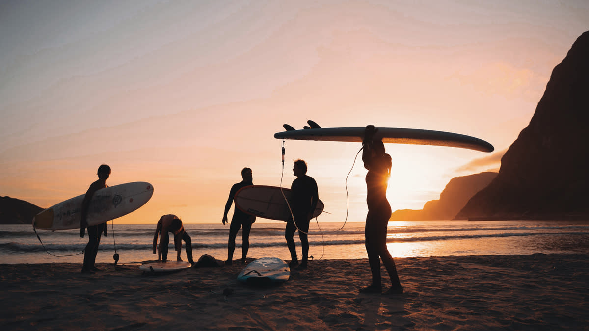 Hoddevika 7 reasons to visit our surf camp in Hoddevik, Norway this summer