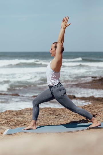 How to use yoga to improve your surfing skills - Lapoint Surf camps