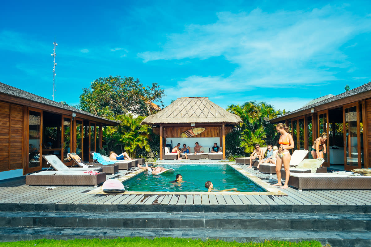 Lapoint surf camp Bali pool