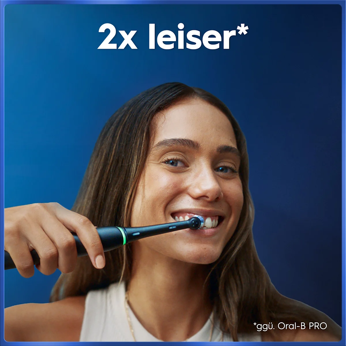 Oral-B iO5 Zahnbürste e mit Verpackung, die 5 Putzmodi für eine personalisierte Reinigung hervorhebt.