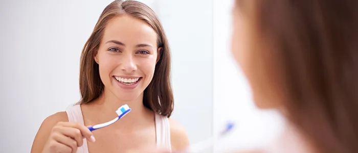 Mundhygiene zur Prophylaxe gegen Landkartenzunge 