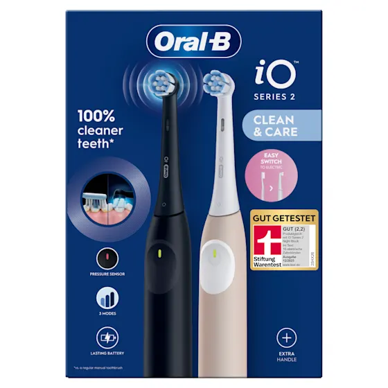 Oral-B iO Series 2 Zahnbürste, Verpackung mit dem Hinweis auf 100% sauberere Zähne im Vergleich zu einer herkömmlichen Handzahnbürste