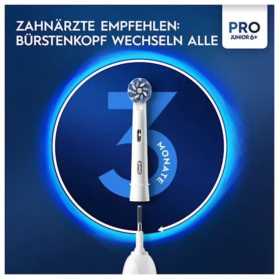 Oral-B PRO Junior 6+ elektrische ZahnbÃ¼rste mit Verpackung, die 3D Reinigung hervorhebt.