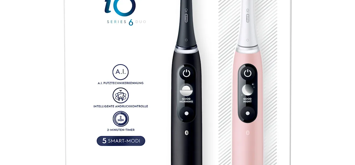 Oral-B iO 6 Zahnbürsten-Duo mit interaktivem Display für angeleitetes Putzen und dem Hinweis "Made in Germany".