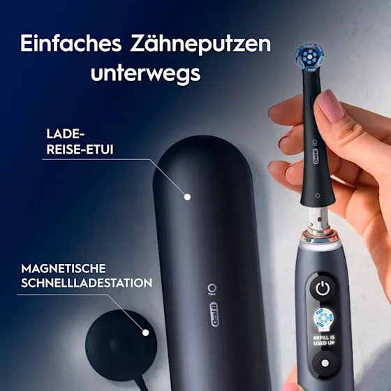 Oral-B iO9 Zahnbürste mit Verpackung, Reise-Etui mit Schnellladestation und „Made in Germany“ Anhänger.