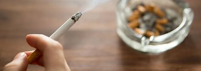 Rauchen verursacht nicht nur Mundgeruch 