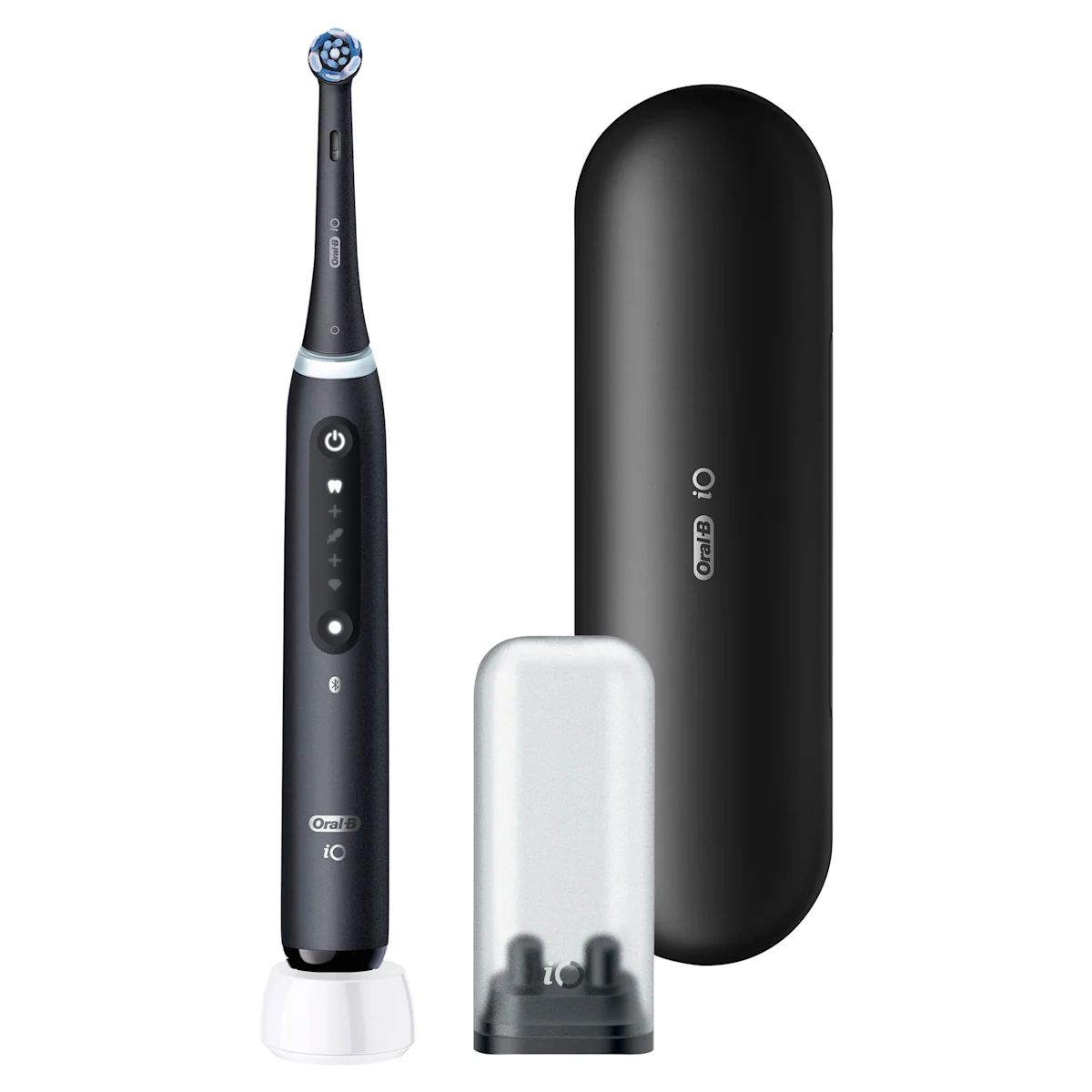 Oral-B iO5 Zahnbürste in Schwarz, zusammen mit Verpackung, Reiseetui und Ladefunktion; mit dem Hinweis Made in Germany.