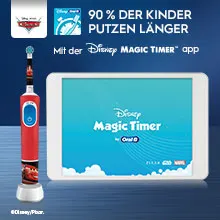 Oral-B Pro Kids 3+ Zahnbürste neben einem Tablet mit Disney Magic Timer App. 