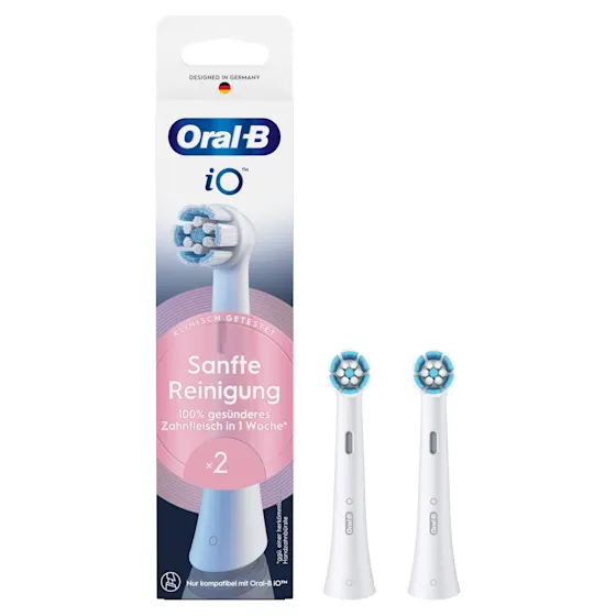 Oral-B iO Aufsteckbürsten-Verpackung, hervorgehoben wird die "Sanfte Reinigung" und dass zwei Bürsten enthalten sind.