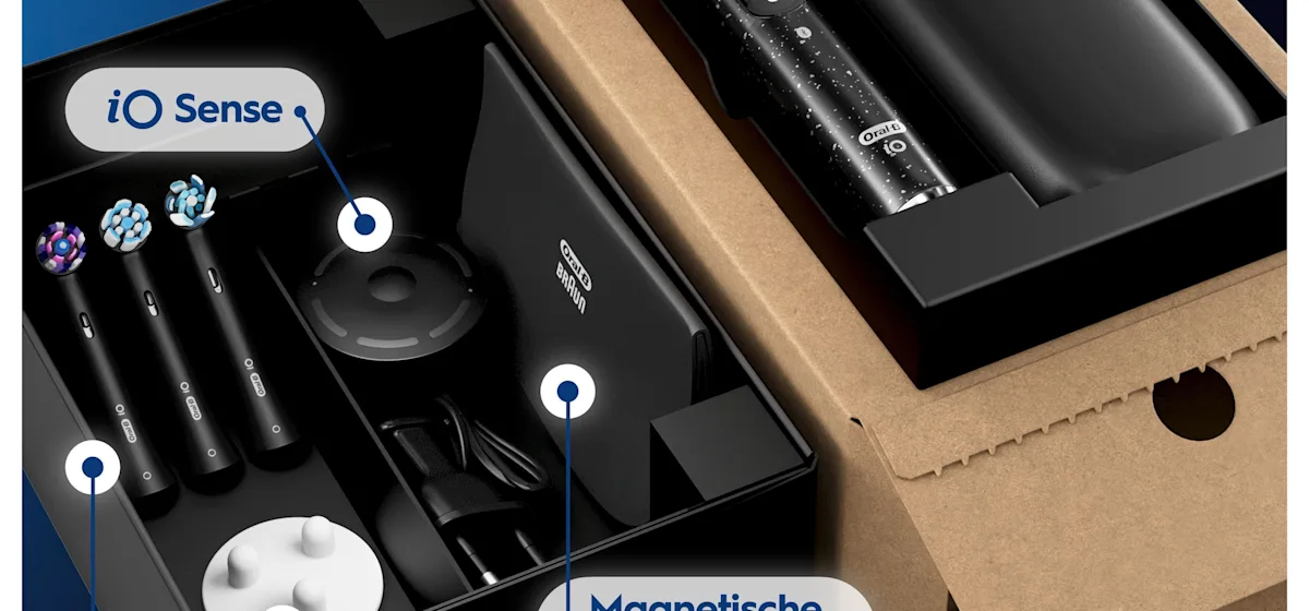 Oral-B iO Series 10 Plus Edition Elektrische Zahnbürste/Electric Toothbrush, inkl. 3 Aufsteckbürsten, 7 Putzmodi für Zahnpflege, Lade-Reise-Etui, Designed by Braun, Cosmic Black