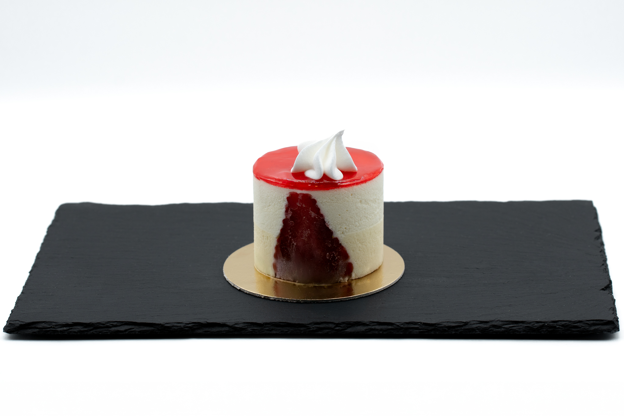 Strawberry-white choco moussé