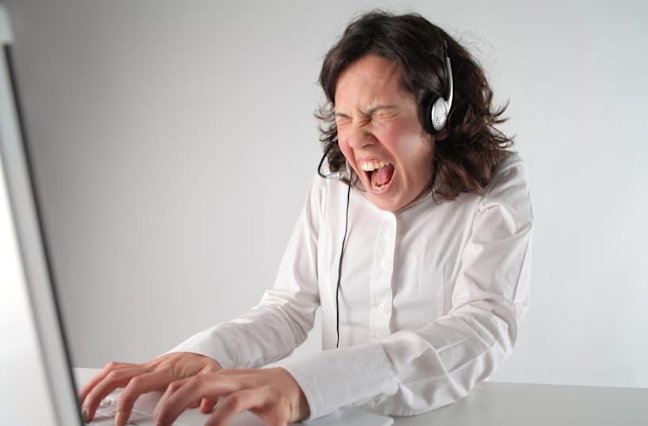 Stressed out agent on phone call