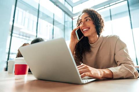 Omnichannel contact center customer experience