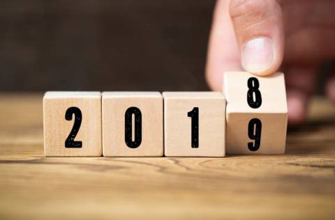 Numbered blocks indicating year change 2018 to 2019
