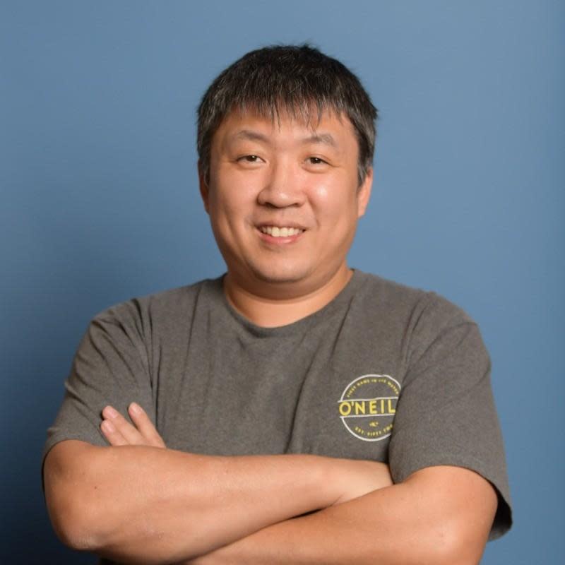 Peng Zhang Peng Zhang