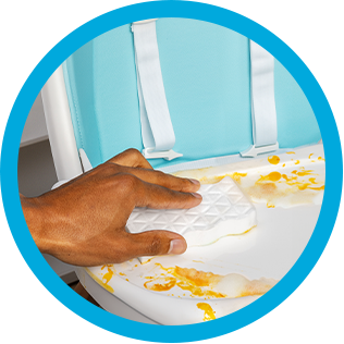 Cleaning dirt from childrens' feeding chair