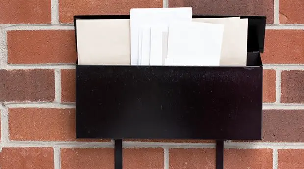 How To Clean A Black Metal Mailbox  