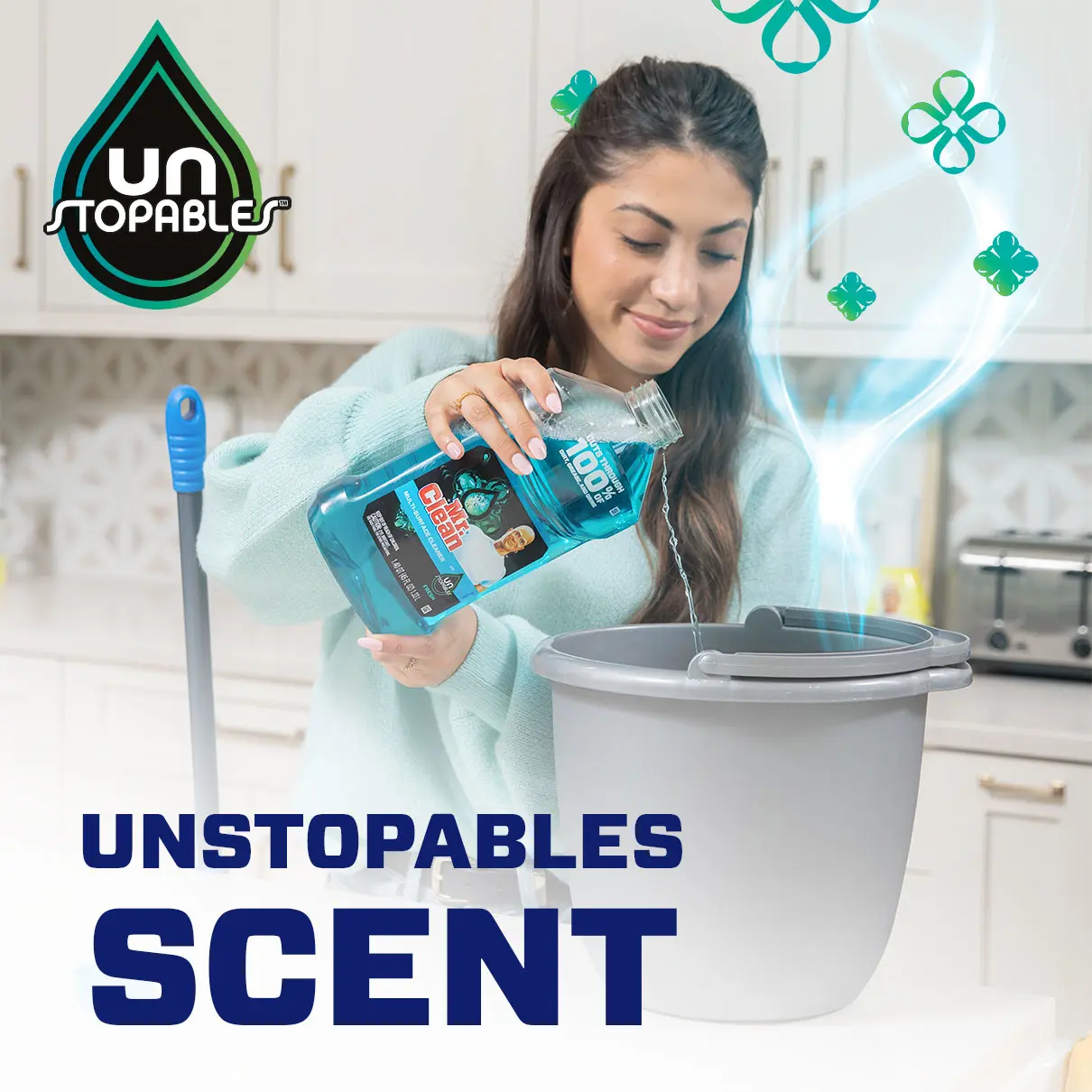 MultiSurface Cleaner with Fresh Scent Mr Clean®