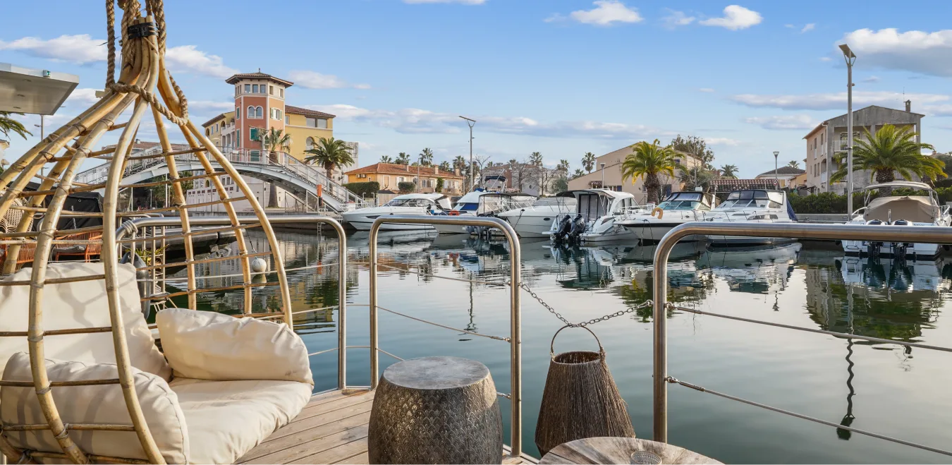 L’Escale Royale saves 40 hours monthly with remote management of floating houses