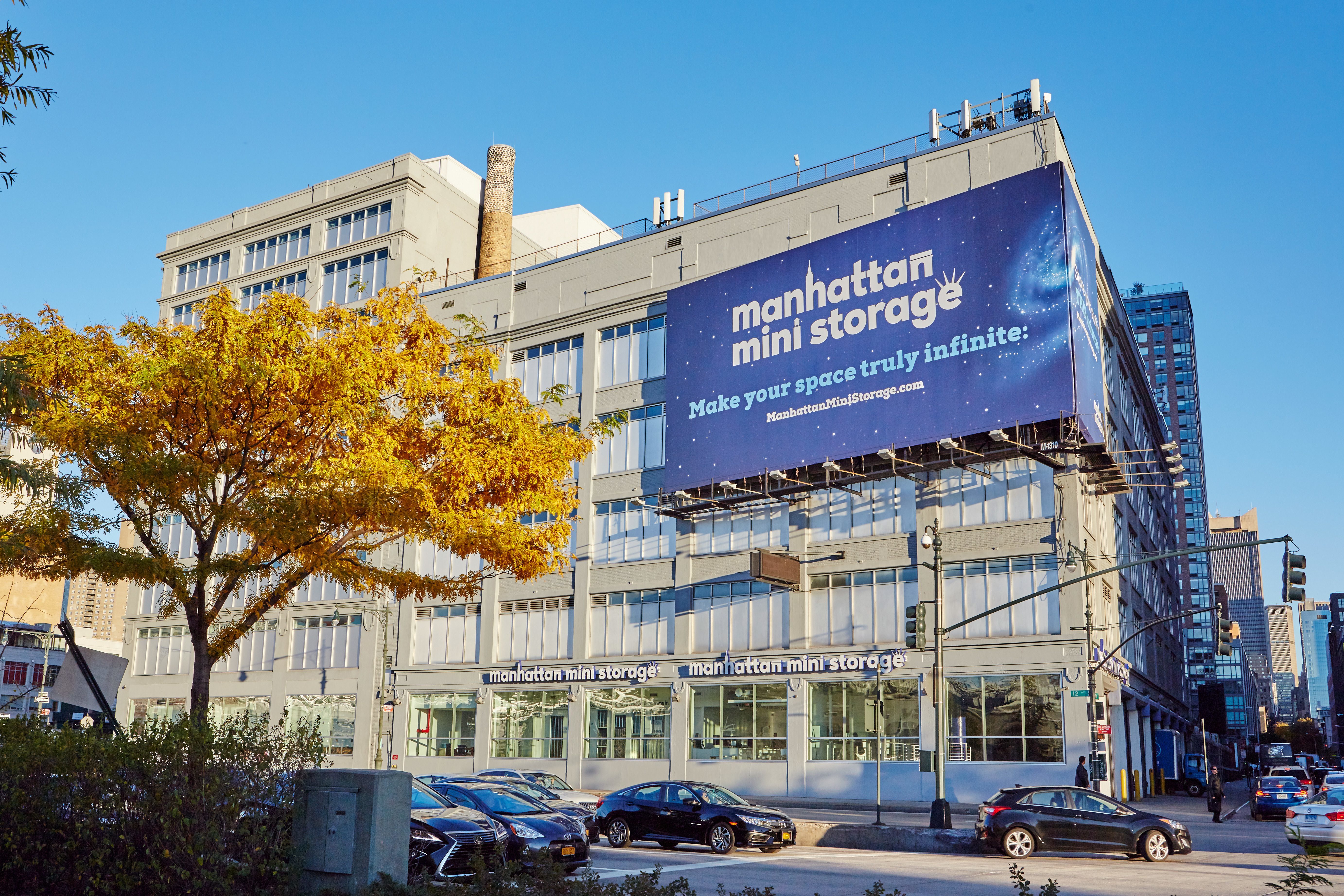 Manhattan Mini Storage on 645 W 44th St in New York Self Storage