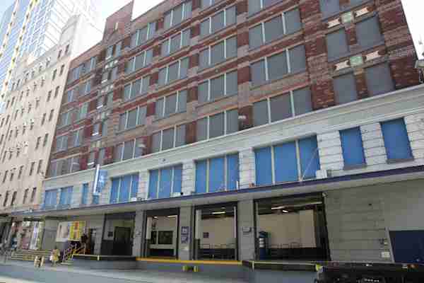 Manhattan Mini Storage on 510-520 W 21st St in New York Self Storage