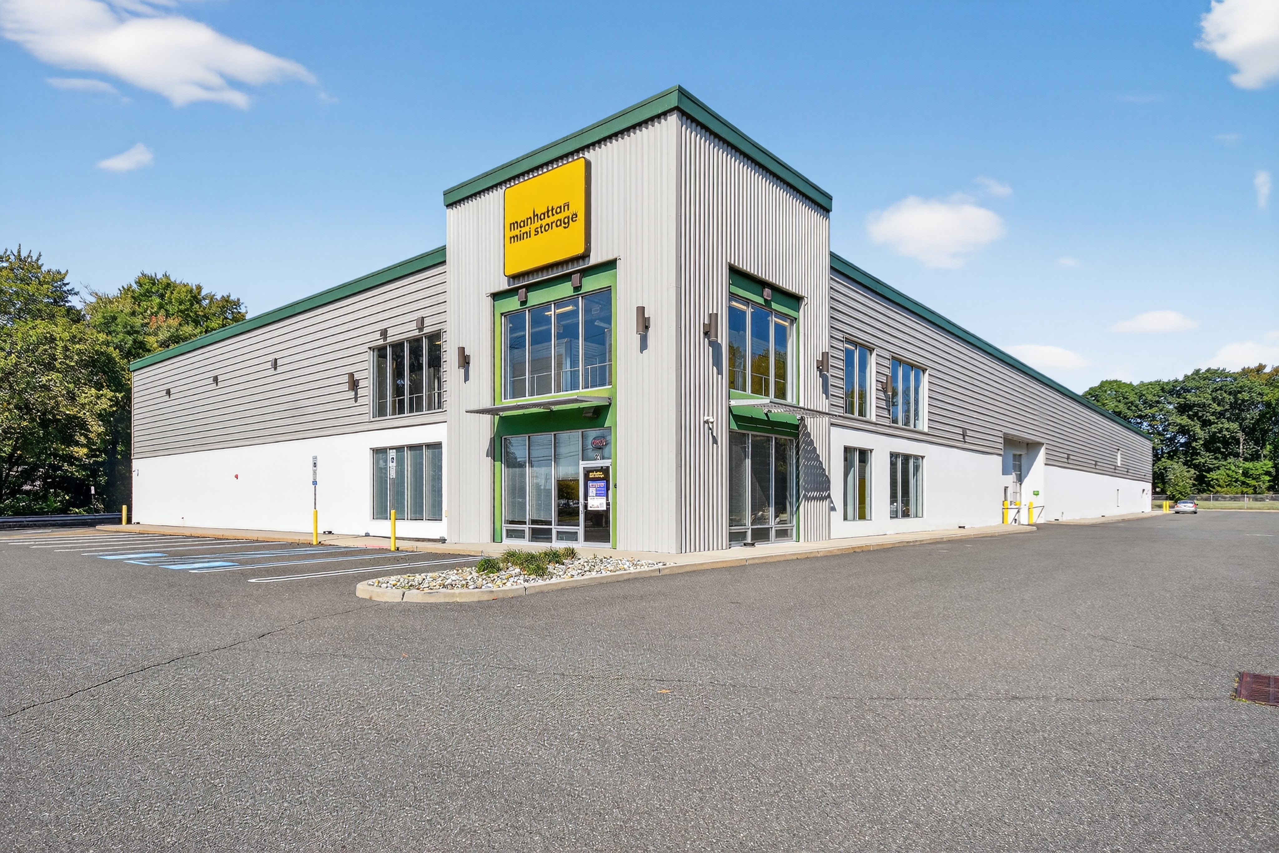 Manhattan Mini Storage on 22 US-22 in Springfield Self Storage