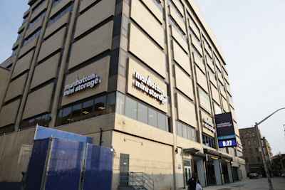 Image of facility at 5030 Broadway