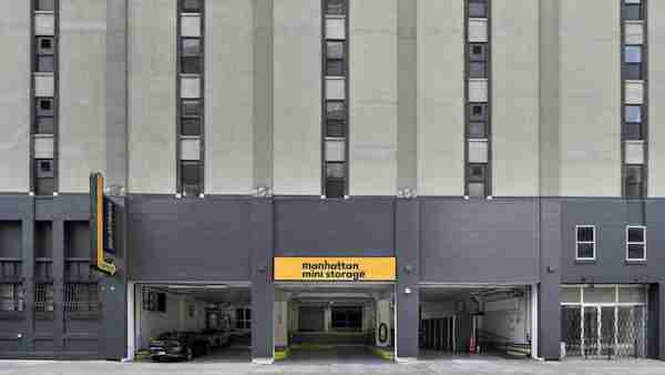 Manhattan Mini Storage on 510-520 W 21st St in New York Self Storage