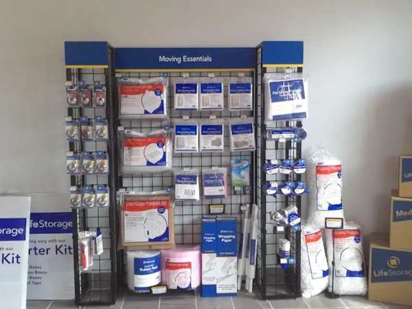 moving and packing supplies in Brooklyn 