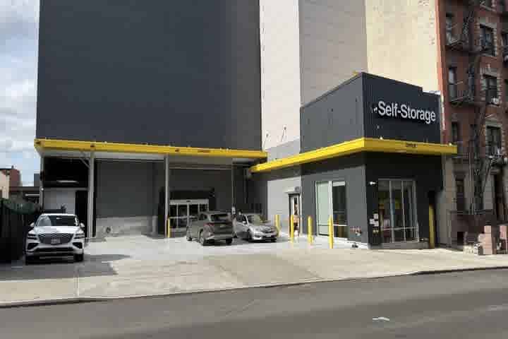 street view of the storage facility at 150 17th Street in Brooklyn, New York