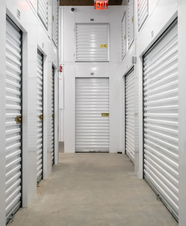 climate controlled self storage units in Harlem, New York
