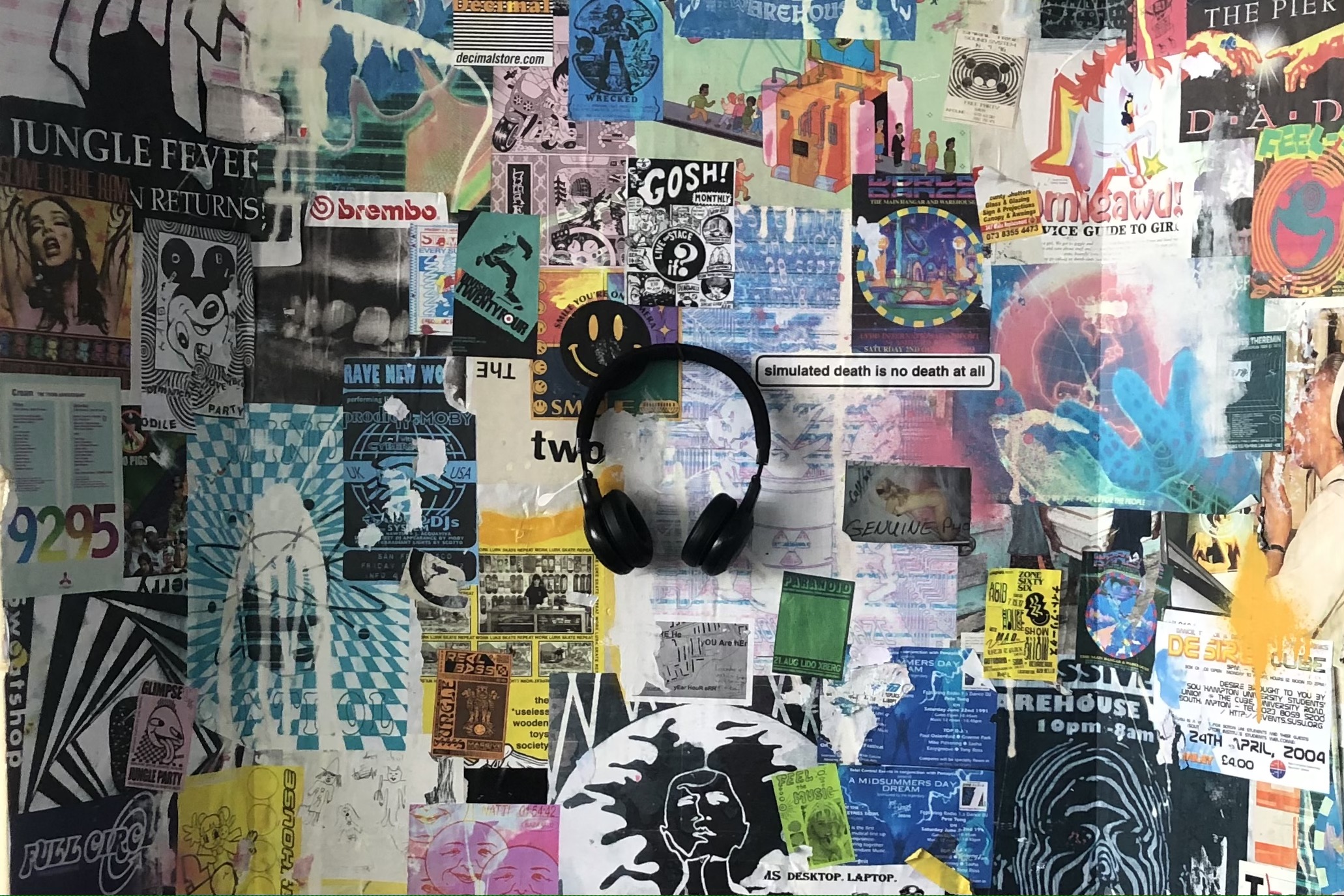 LYLAH FOX BTS IMAGE 1