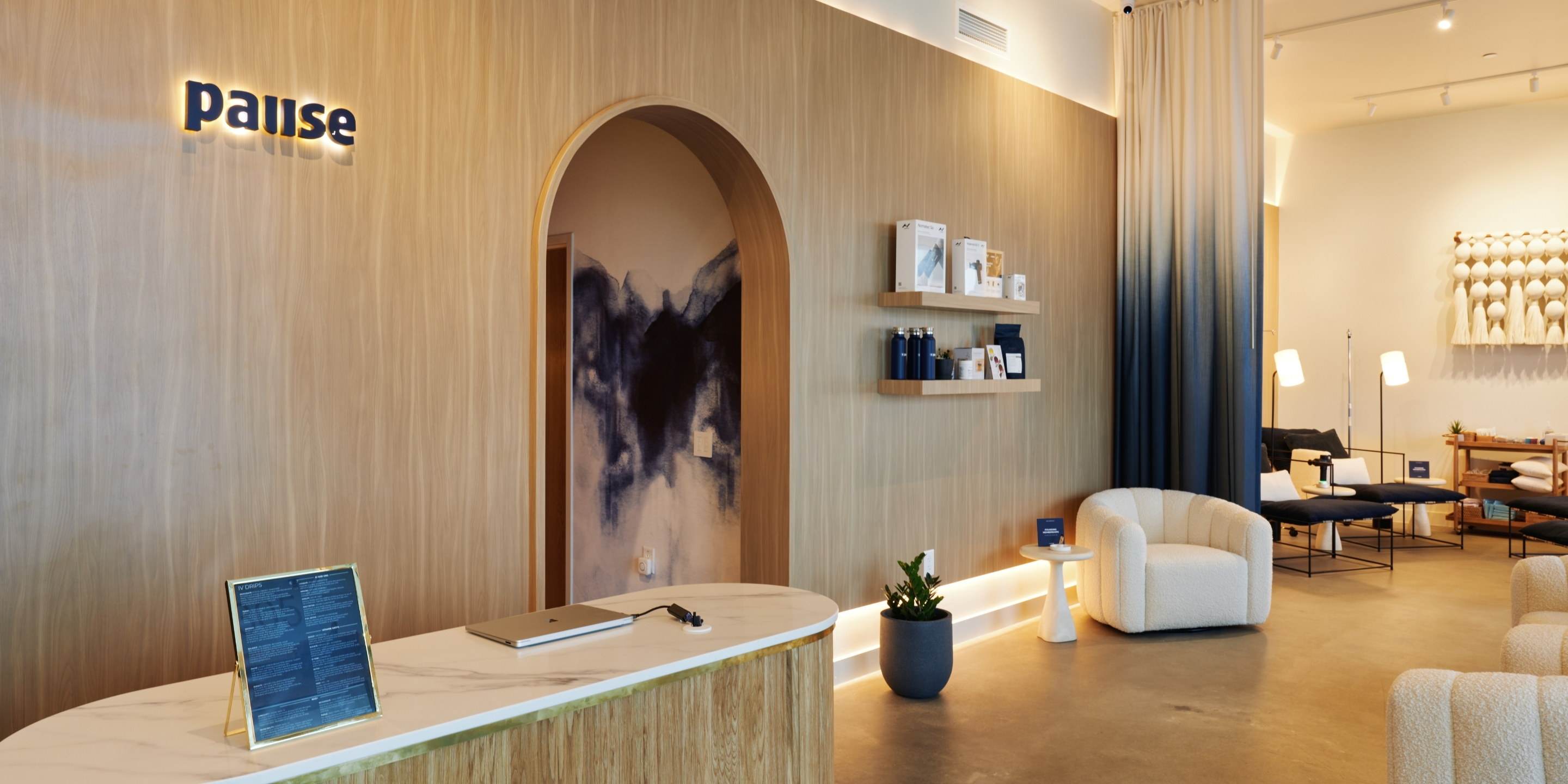 Pause Studio Arboretum