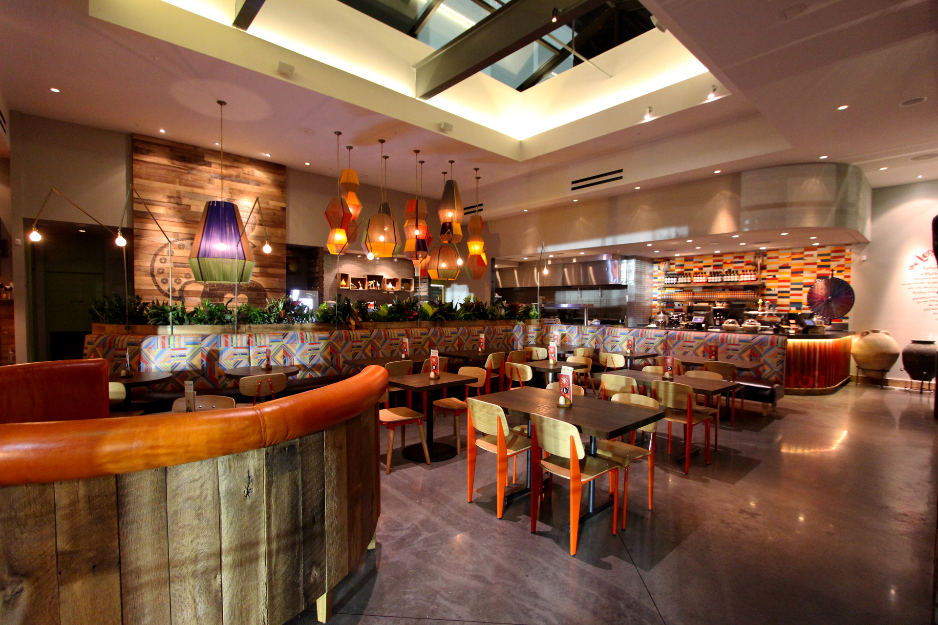 Restaurants l TOWSON l Nando's PERi-PERi