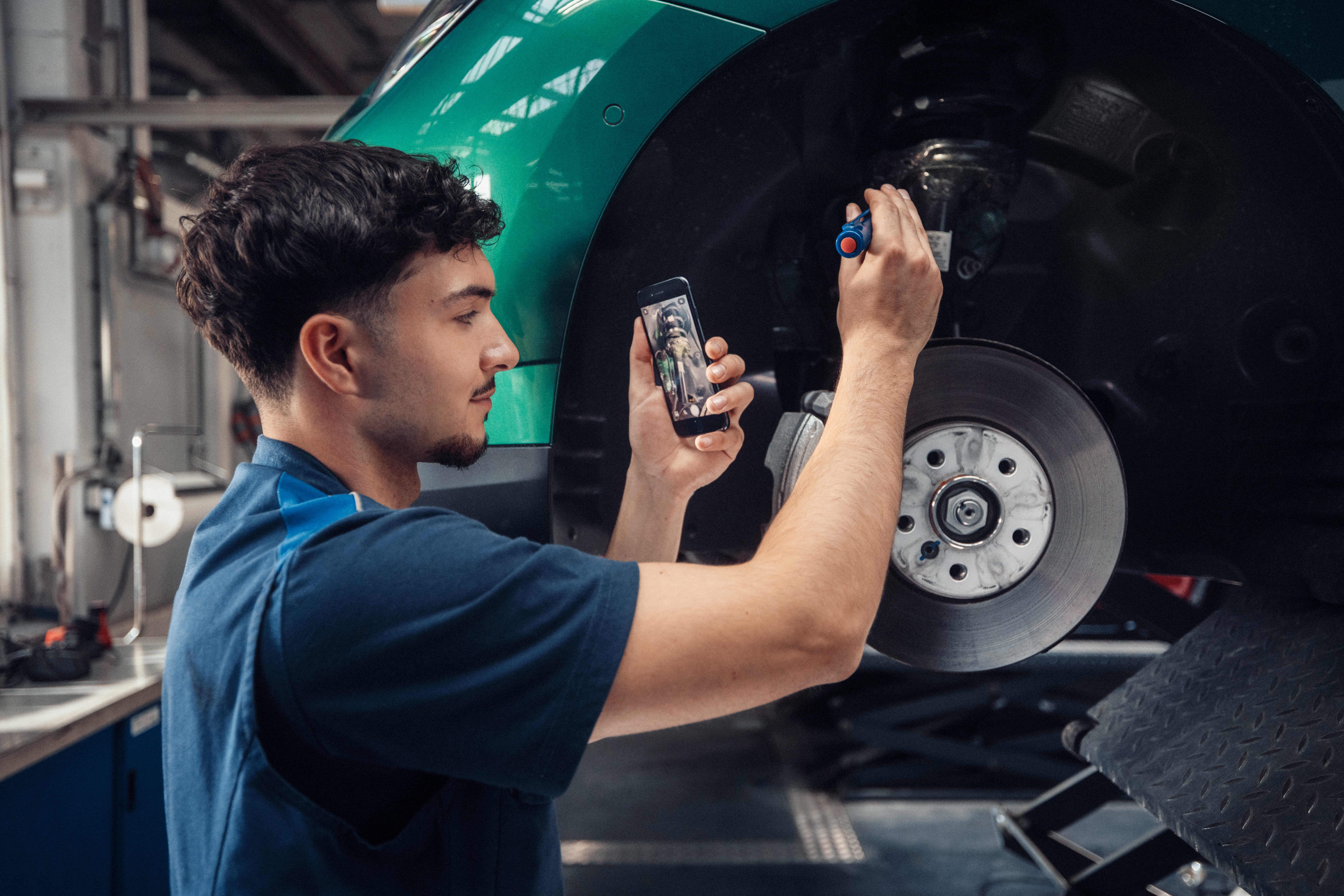 Enjoy MINI Servicing from Just £99.