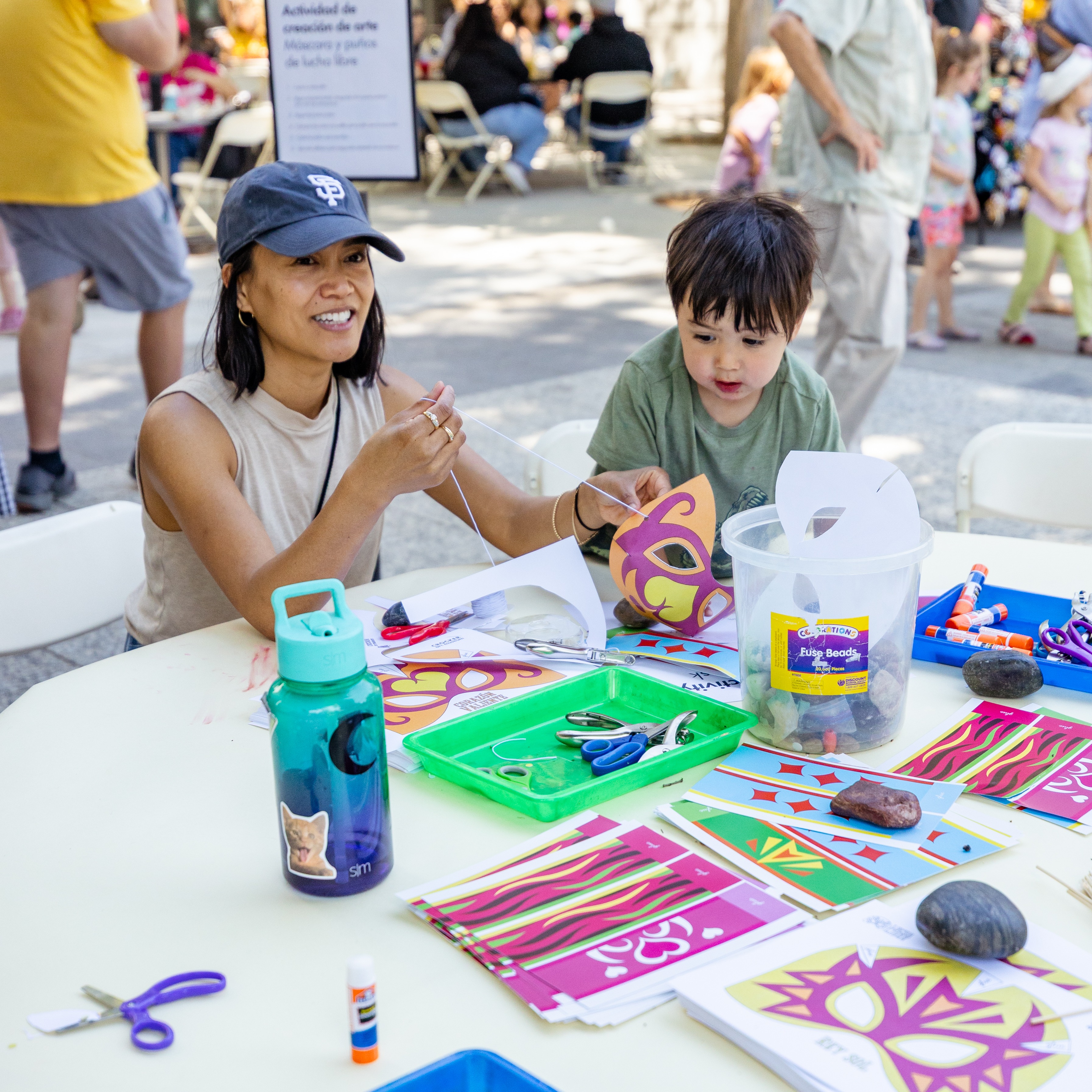 Mercado de Las Flores: A Free Family Festival