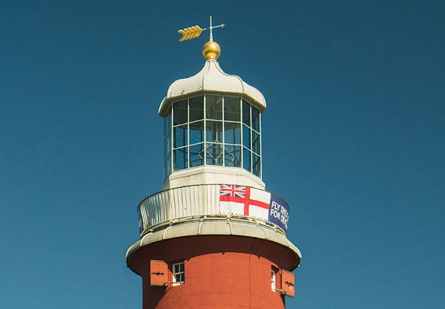 mark-west-s-zRJ3ySAYo-unsplash