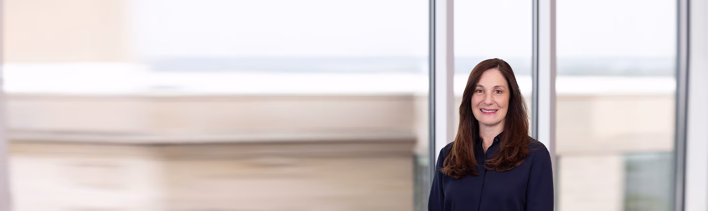 Harris-Williams BioHeader-JenniferSonenklare