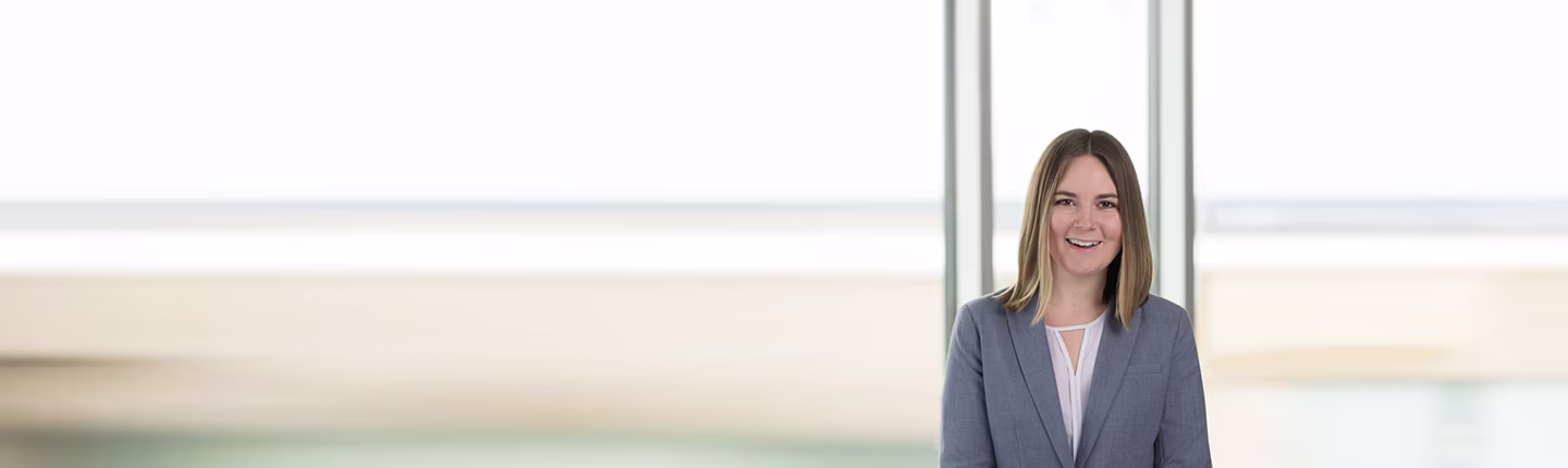 Harris-Williams Bio-Header 0001 EmilySaunders
