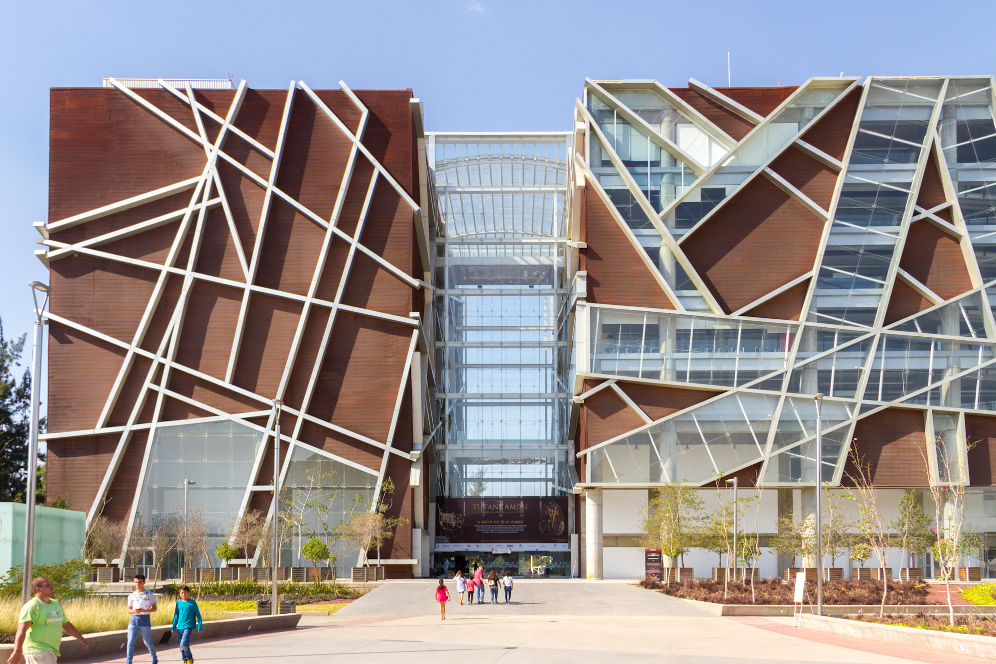 Mexican Architecture in Guadalajara: 5 Must-See Buildings & Styles