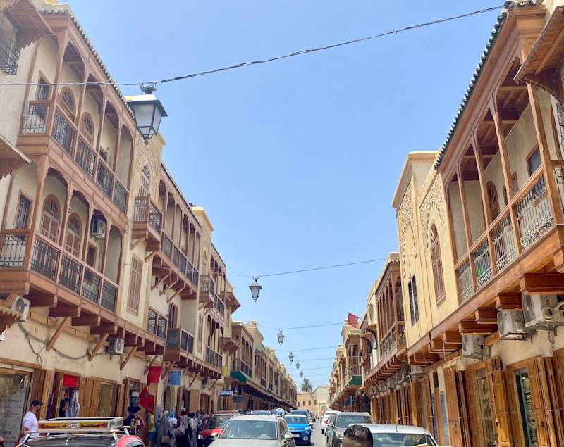 Visit Fes: Medina Life and Moroccan Traditions