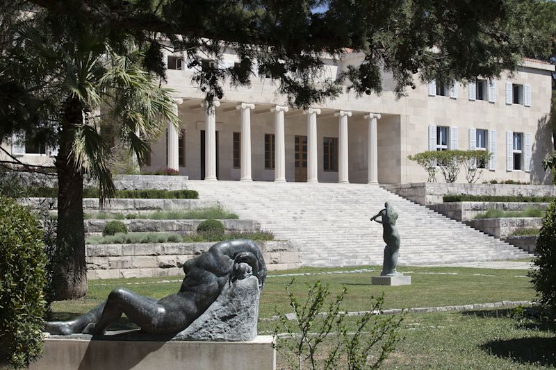 Visit Split: Beaches, Sailing and Adriatic Life