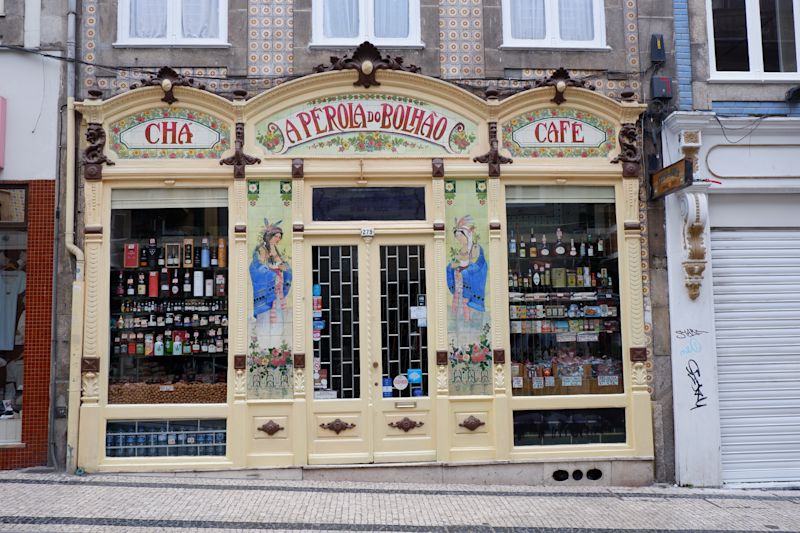Visit Porto: Wine, Architecture and River Life