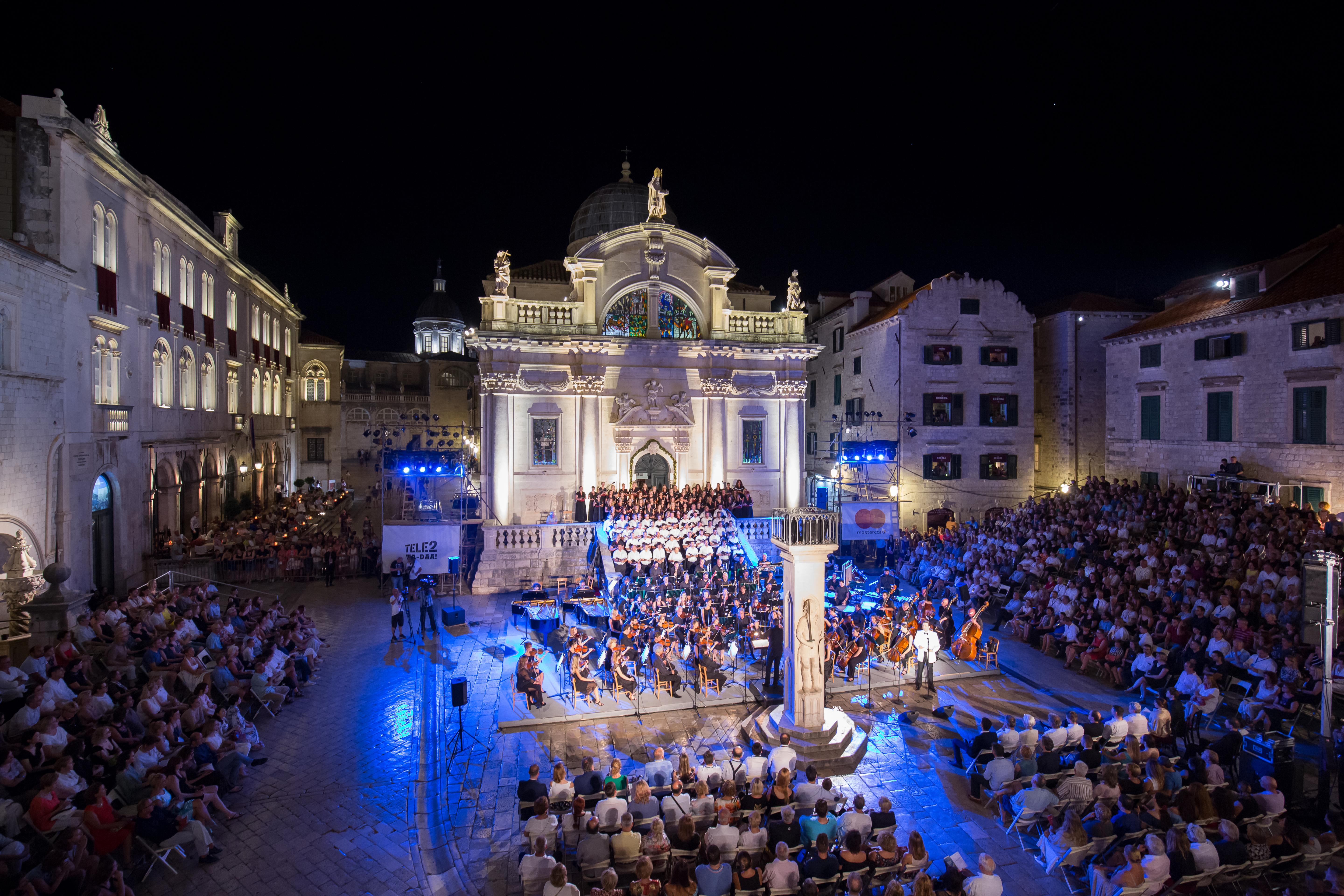 01 - Dubrovnik Top 10 - Jane Foster - 7 Dubrovnik Summer Festival  - Opening concert  St Blaise Church - credit Dubrovnik Summer Festival