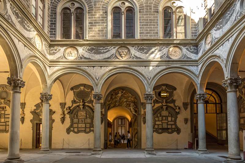 The Medici Family and the City of Florence in the Renaissance