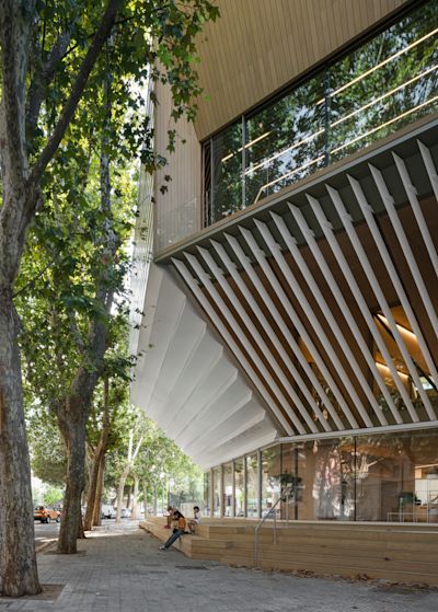 Visit Barcelona: Art, Architecture and Contemporary Culture