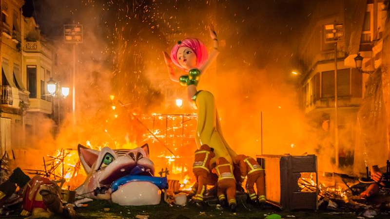 Spain’s Festival Culture: From Semana Santa to Carnaval